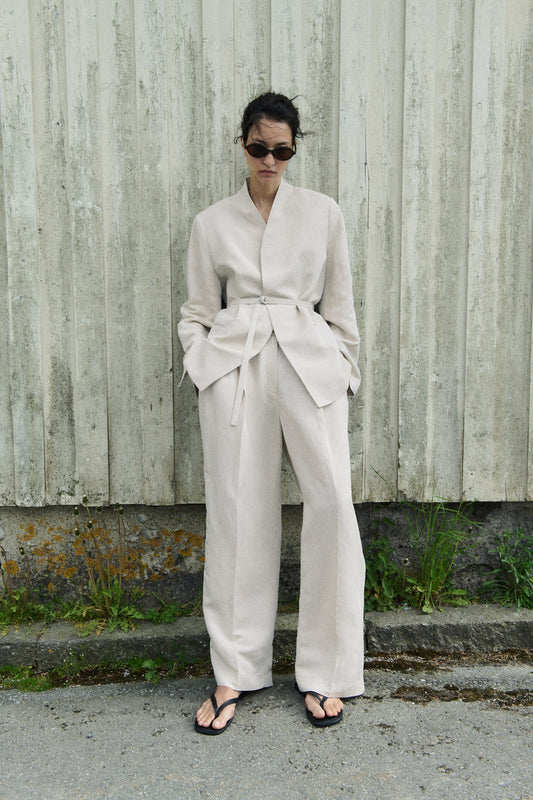 Belted linen-blend blazer