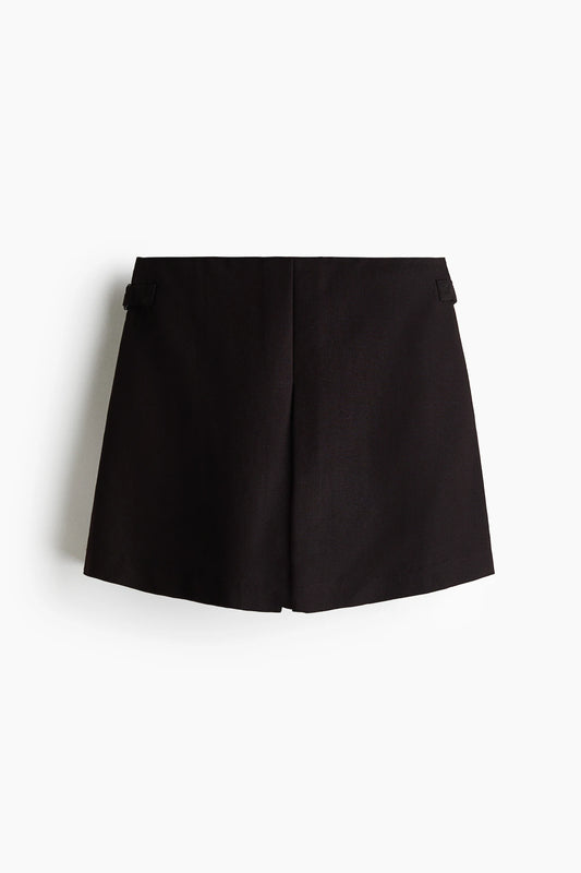 Buckle-detail skort