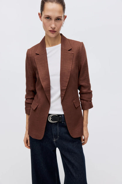 Gathered-sleeve blazer